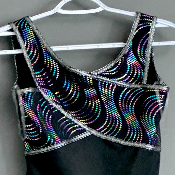 Black cute girl’s Leotard for dancing events very stretchy and skirt included - Picture 4 of 4